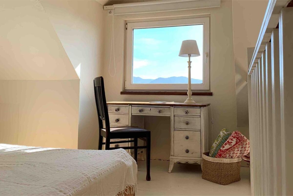 Romantic Apartment, 5 Mins From With Scenic View & 350mbps High Speed Wifi Apartment Tarifa